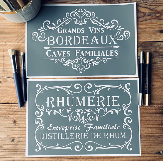 Lot de 2 Pochoirs Adhésifs en PVC Souple, Style Affiche Vin Bordeaux & Rhumerie