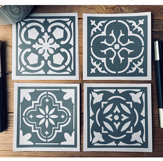 Lot de 4 Mini Pochoirs 10 x 10 cm Carrelage, Faïence. Style Vintage